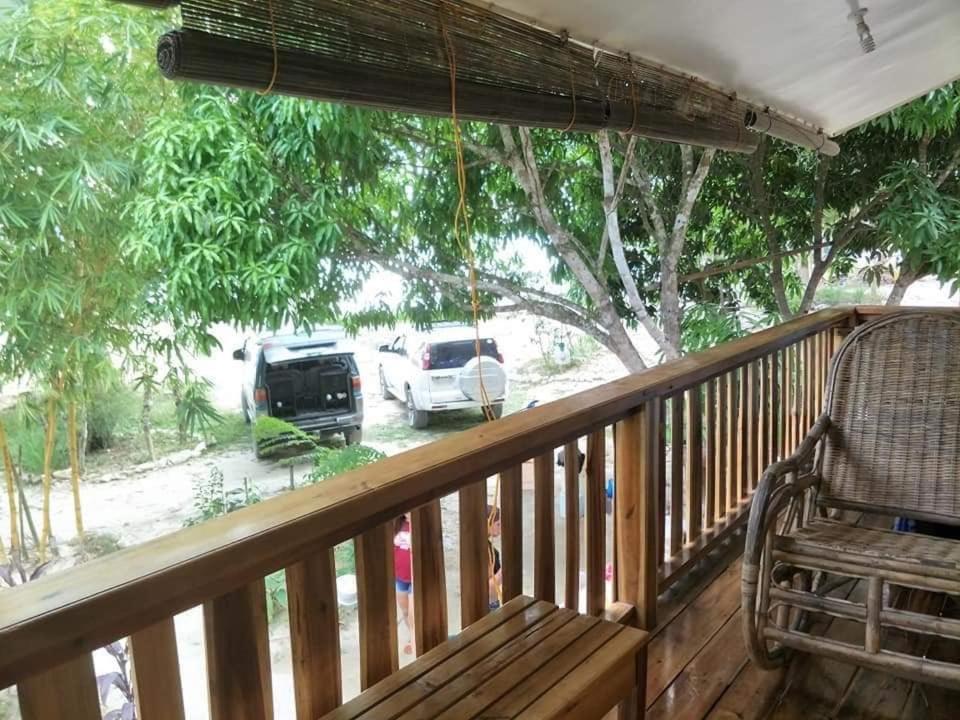סן ויסנטה Port Barton - Paradiso Azul Campsite Beachfront With Internet מראה חיצוני תמונה